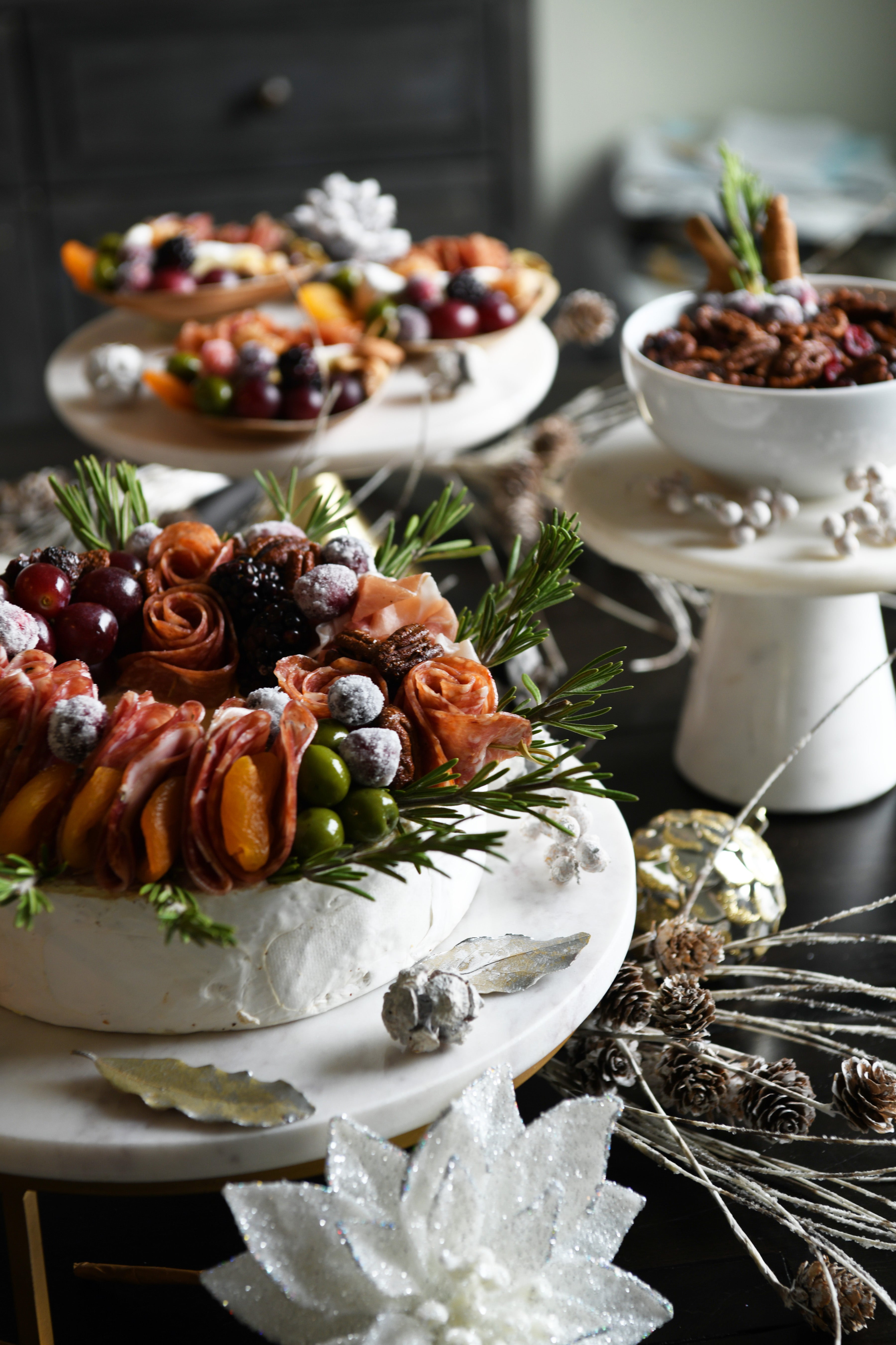 PETITE HOLIDAY CHARCUTEBRIE WREATH