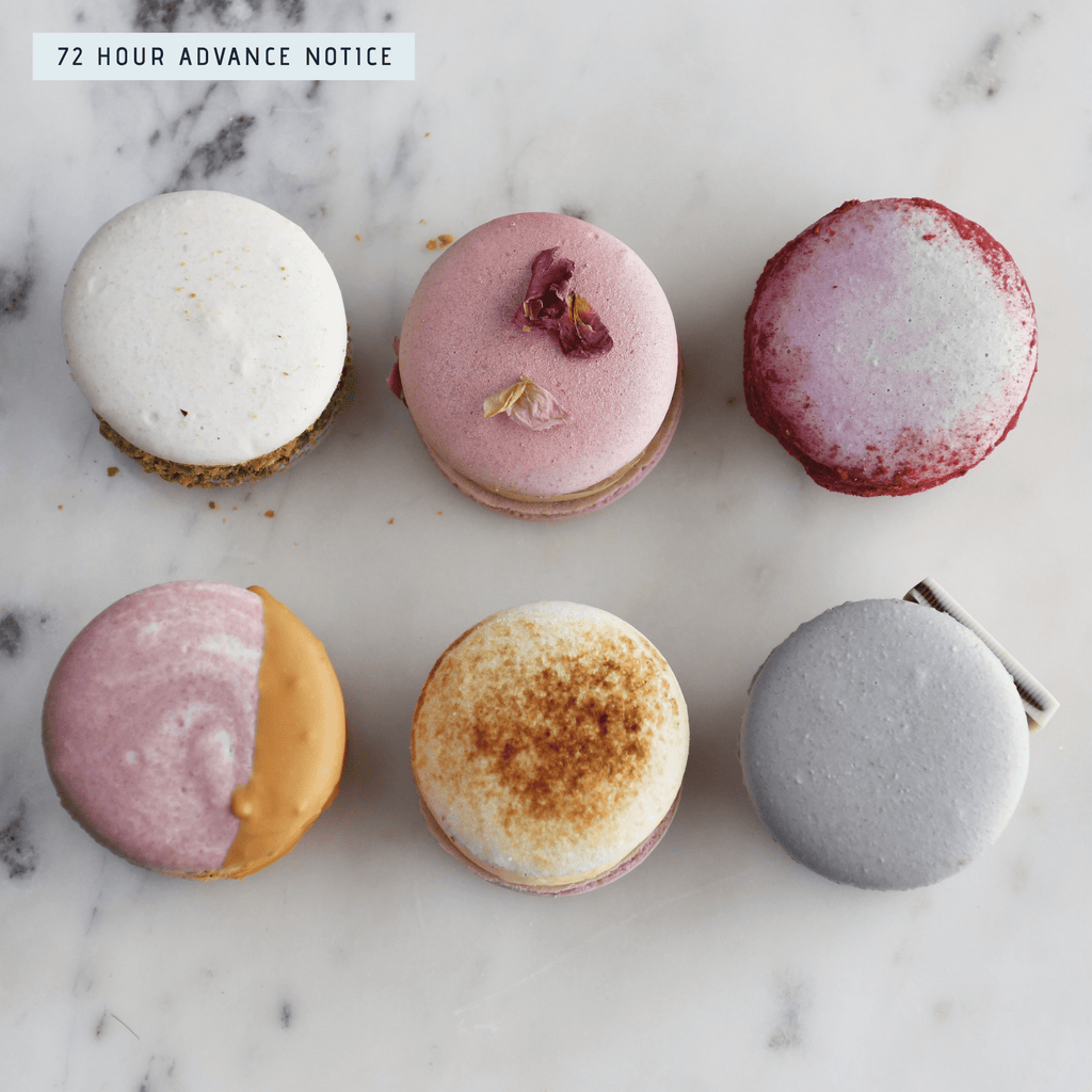 ASSORTED MACARONS